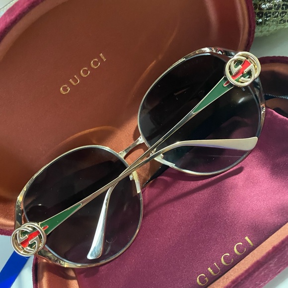 New Authentic Gucci Oversized glasses - Picture 7 of 7
